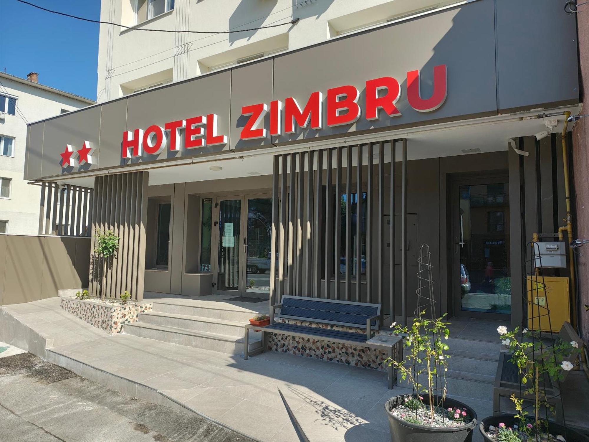 Hotel Zimbru Cluj-Napoca Exterior foto